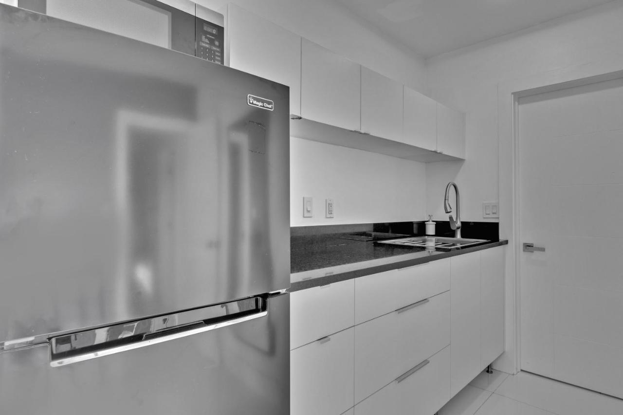 Апартаменты Luxury House 4 Beds Heated Pool W Jaccuzzi North Bay Village Экстерьер фото